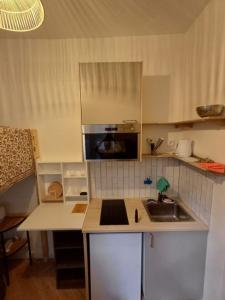 For rent Paris-9eme-arrondissement 1 room 11 m2 Paris (75009) photo 1