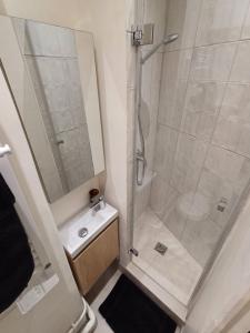 Louer Appartement 11 m2 Paris-9eme-arrondissement