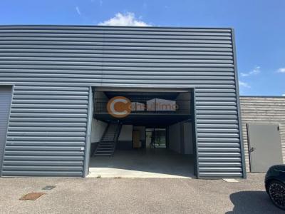 For rent Merignac 170 m2 Gironde (33700) photo 0