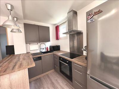 Louer Appartement Saint-cyr-l'ecole 1100 euros