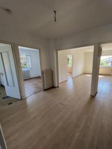 For rent Villeurbanne 5 rooms 80 m2 Rhone (69100) photo 1