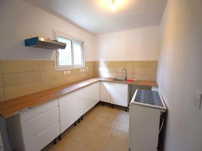 For sale Caussade 3 rooms 55 m2 Tarn et garonne (82300) photo 3