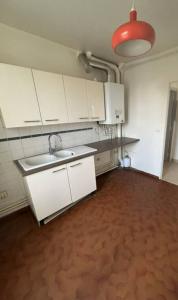 Louer Appartement Bourg-la-reine 1300 euros