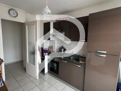 For sale Roanne 3 rooms 56 m2 Loire (42300) photo 0