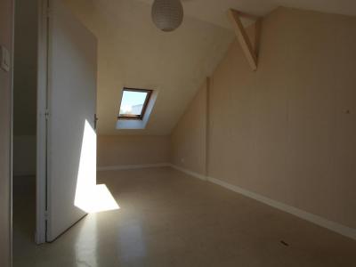 For rent Nantes 3 rooms 42 m2 Loire atlantique (44000) photo 3