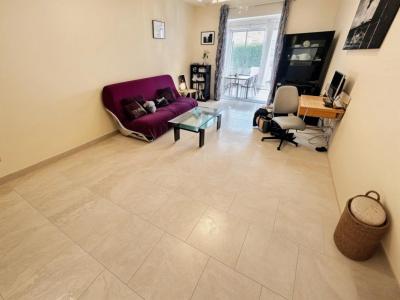 For sale Nice 4 rooms 84 m2 Alpes Maritimes (06300) photo 3