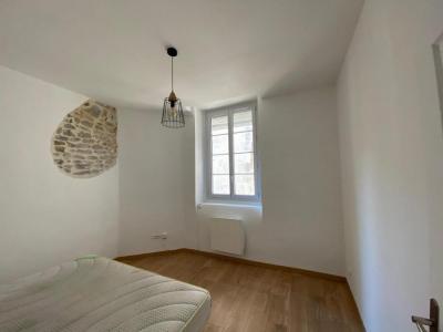 Louer Appartement 36 m2 Nimes