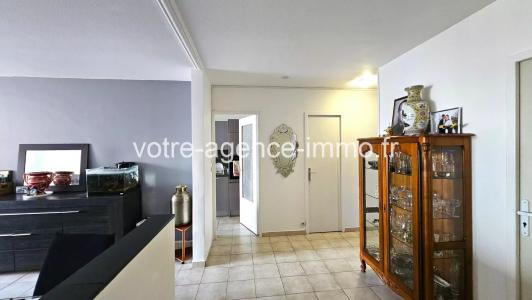 For sale Nice 4 rooms 84 m2 Alpes Maritimes (06200) photo 2