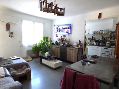 For sale Rognac 4 rooms 80 m2 Bouches du Rhone (13340) photo 1