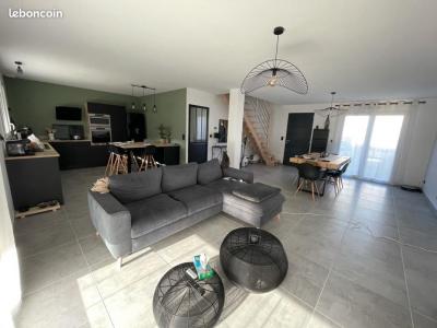 For sale Chatillon-en-vendelais 6 rooms 105 m2 Ille et vilaine (35210) photo 2