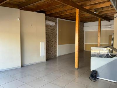 Louer Local commercial 80 m2 Saint-denis