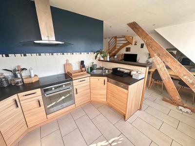 For sale Hennebont 3 rooms 61 m2 Morbihan (56700) photo 2