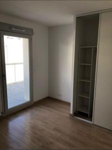 For rent Grenoble 2 rooms 47 m2 Isere (38000) photo 0