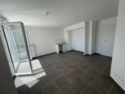 For rent Ozoir-la-ferriere 2 rooms 43 m2 Seine et marne (77330) photo 3