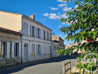 For sale Saint-estephe 7 rooms 150 m2 Gironde (33180) photo 0