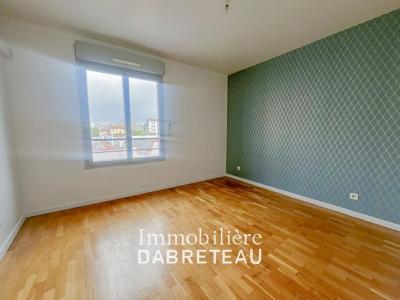 For rent Villeurbanne 4 rooms 91 m2 Rhone (69100) photo 4