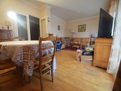 For sale Lyon-7eme-arrondissement 3 rooms 92 m2 Rhone (69007) photo 2