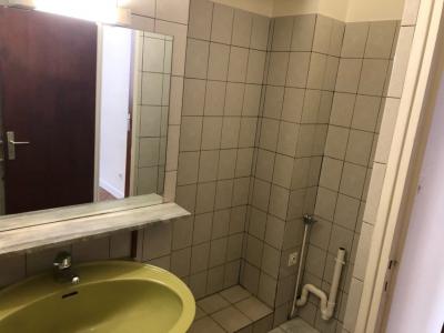 Louer Appartement Saint-etienne 427 euros