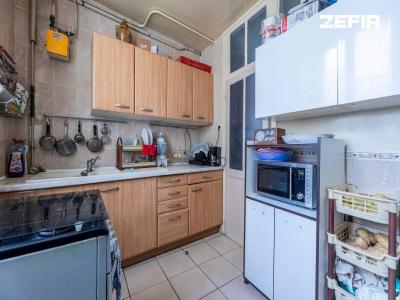 For sale Paris-10eme-arrondissement 3 rooms 45 m2 Paris (75010) photo 3