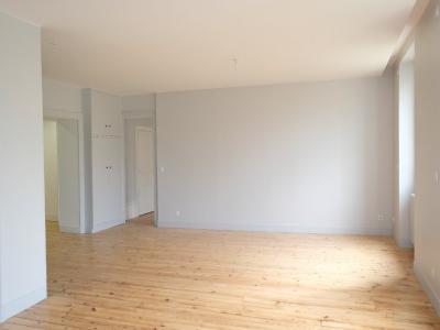 Louer Appartement 120 m2 Saint-etienne