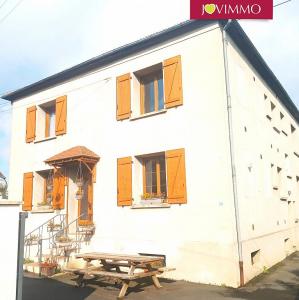 For sale Saint-eloy-les-mines 9 rooms 191 m2 Puy de dome (63700) photo 0