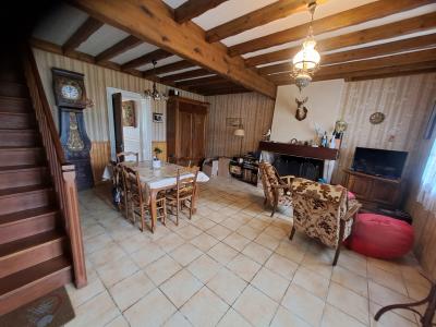 For sale Lesparre-medoc 5 rooms 80 m2 Gironde (33340) photo 2