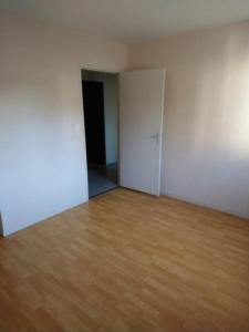 For rent Toucy 4 rooms 97 m2 Yonne (89130) photo 4