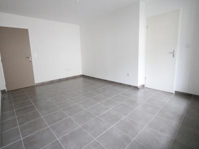 For rent Nantes 3 rooms 58 m2 Loire atlantique (44300) photo 1