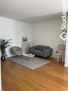 For rent Bordeaux 1 room 156 m2 Gironde (33000) photo 1