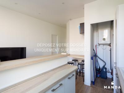 For rent Marseille-6eme-arrondissement 4 rooms 66 m2 Bouches du Rhone (13006) photo 2