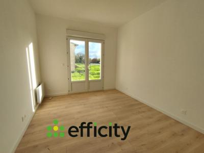 For sale Doix 3 rooms 90 m2 Vendee (85200) photo 2