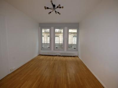 For sale Saint-etienne 2 rooms 53 m2 Loire (42000) photo 0