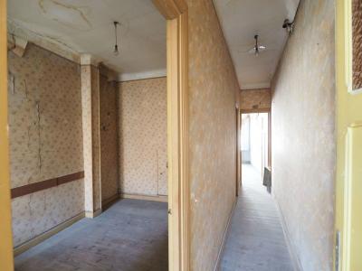 For sale Arles 6 rooms 140 m2 Bouches du Rhone (13200) photo 4