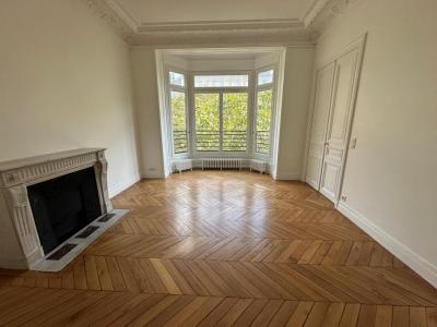 Louer Appartement Paris-17eme-arrondissement Paris