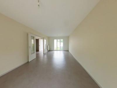 For sale Bourges 5 rooms 97 m2 Cher (18000) photo 2