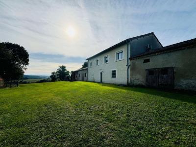 For sale Auriac-sur-vendinelle 5 rooms 158 m2 Haute garonne (31460) photo 2