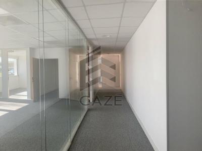 Louer Bureau 1141 m2 Merignac