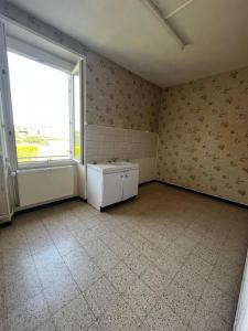 For sale Montceau-les-mines 3 rooms 72 m2 Saone et loire (71300) photo 1