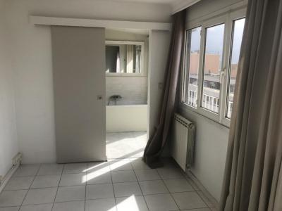 For rent Marseille-8eme-arrondissement 2 rooms 35 m2 Bouches du Rhone (13008) photo 2