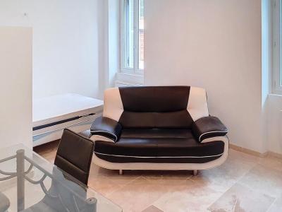 For rent Carces 1 room 30 m2 Var (83570) photo 1