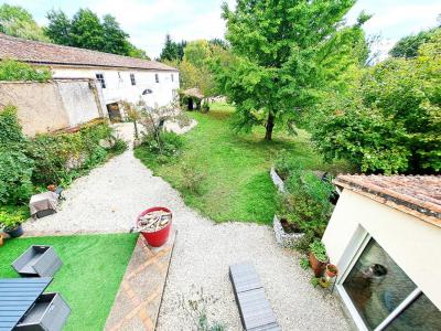 For sale Blanzac-porcheresse 10 rooms 302 m2 Charente (16250) photo 1