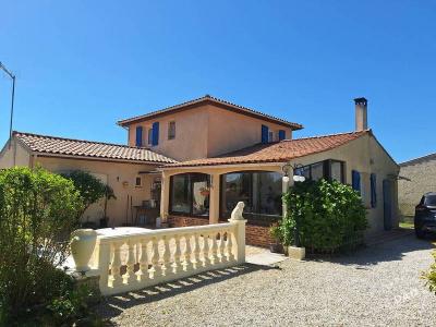 For sale Douhet 6 rooms 144 m2 Charente maritime (17100) photo 1