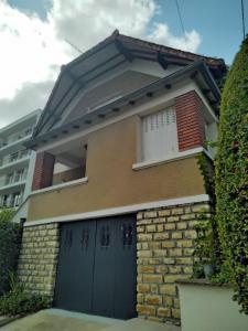 For sale Bourges 6 rooms 150 m2 Cher (18000) photo 1