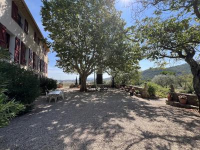 For sale Saint-maximin-la-sainte-baume 14 rooms 505 m2 Var (83470) photo 1