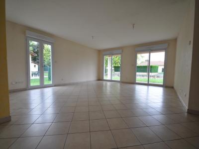 For rent Sainte-julie 5 rooms 123 m2 Ain (01150) photo 2