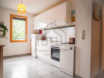 For sale Divonne-les-bains 3 rooms 72 m2 Ain (01220) photo 2