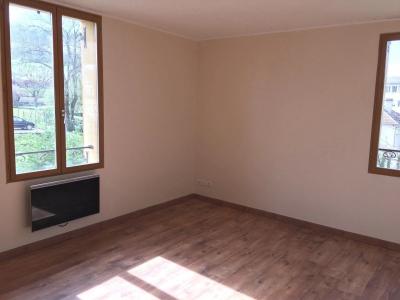 For rent Lons-le-saunier 3 rooms 53 m2 Jura (39000) photo 2