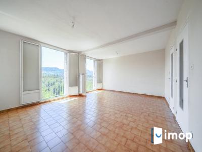 Acheter Appartement 86 m2 Aubagne