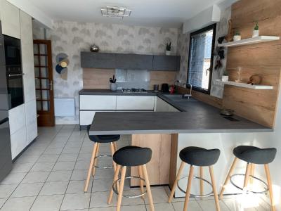 For sale Saint-quay-perros 5 rooms 163 m2 Cotes d'armor (22700) photo 1