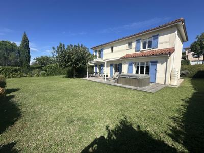 For sale Sainte-foy-les-lyon 136 m2 Rhone (69110) photo 0